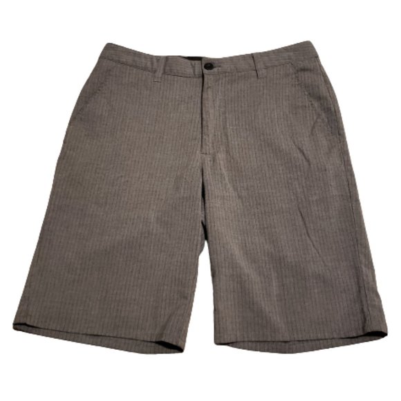 Travis Mathew Golf Shorts Gray | Men's 32 Pinstripe Summer Preppy Outdoor Casual - Picture 1 of 8